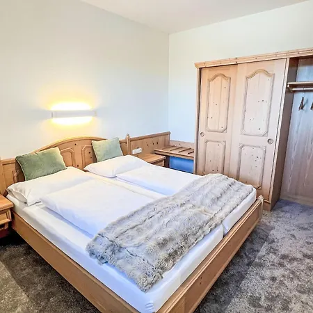 Hochfeld-5 By Interhome Lejlighed St. Johann in Tirol